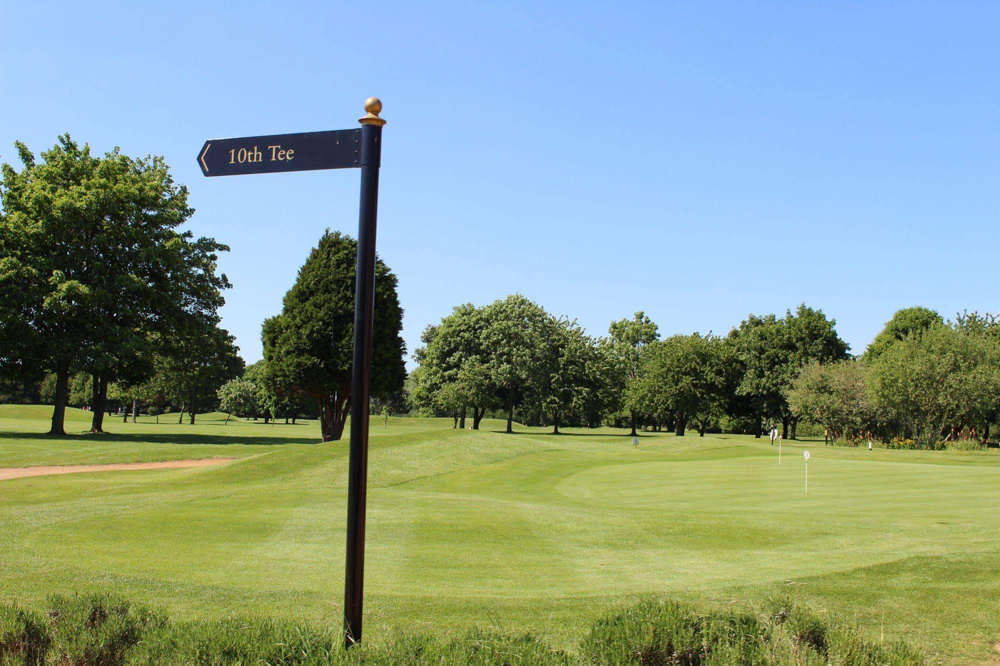 Hotel, Golf &
